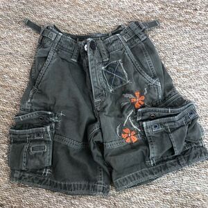 Gap kids khaki cargo shorts
